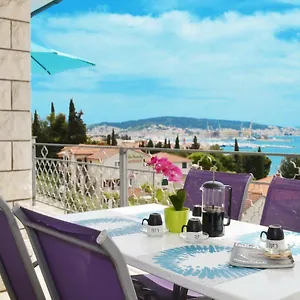 T&m , Trogir Croatia